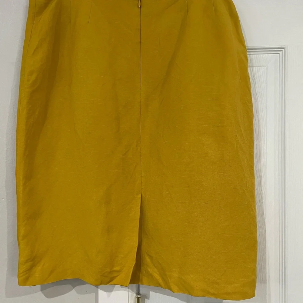 Kasper Mustard Pencil Skirt - Picture 3 of 5